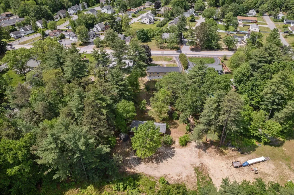 513-515 Mast Road Goffstown NH 03045