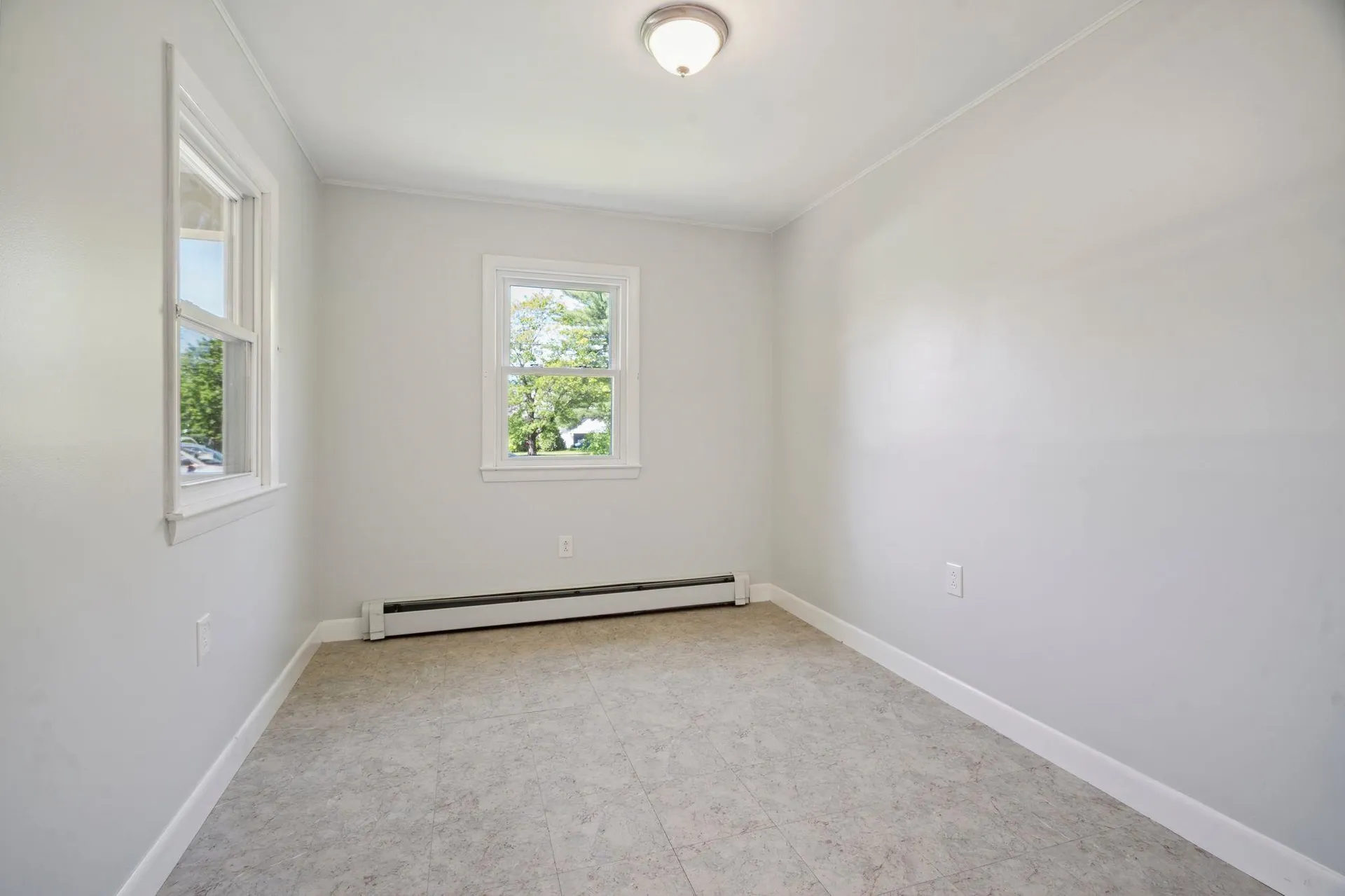 513-515 Mast Road Goffstown NH 03045
