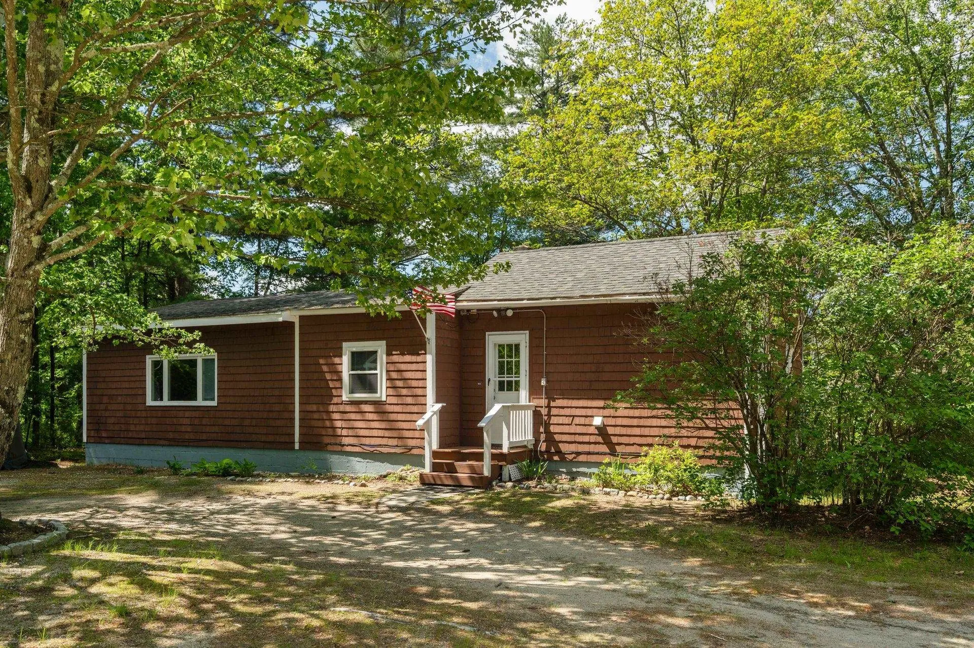 513-515 Mast Road Goffstown NH 03045