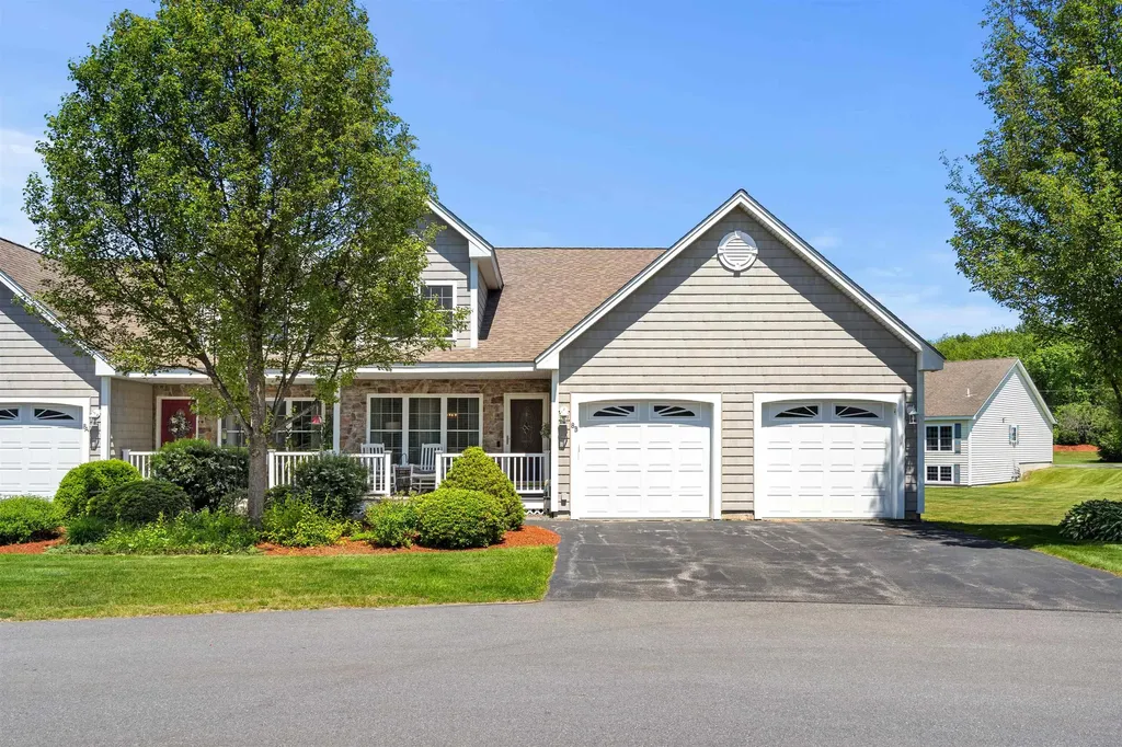 8b Taunton Lane Hudson NH 03053
