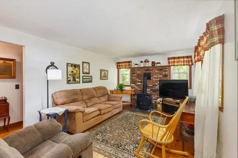 780 Greenfield Road Peterborough NH 03458