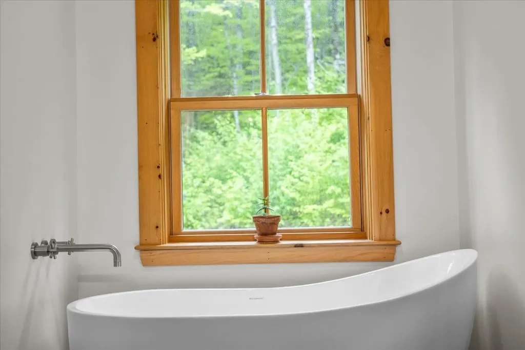 1307 Devlin Road Duxbury VT 05676