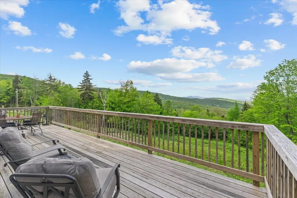 1307 Devlin Road Duxbury VT 05676