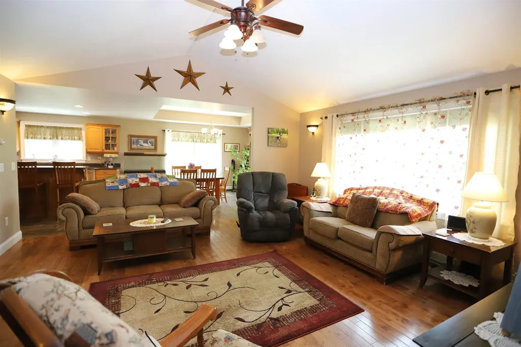 33 Crab Apple Lane Derby VT 05829