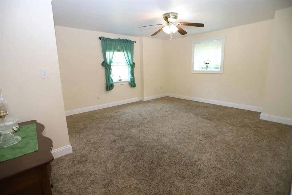 33 Crab Apple Lane Derby VT 05829