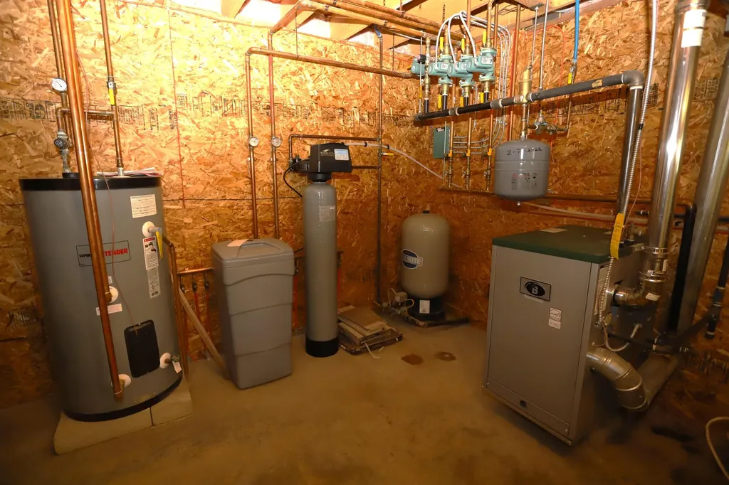 33 Crab Apple Lane Derby VT 05829