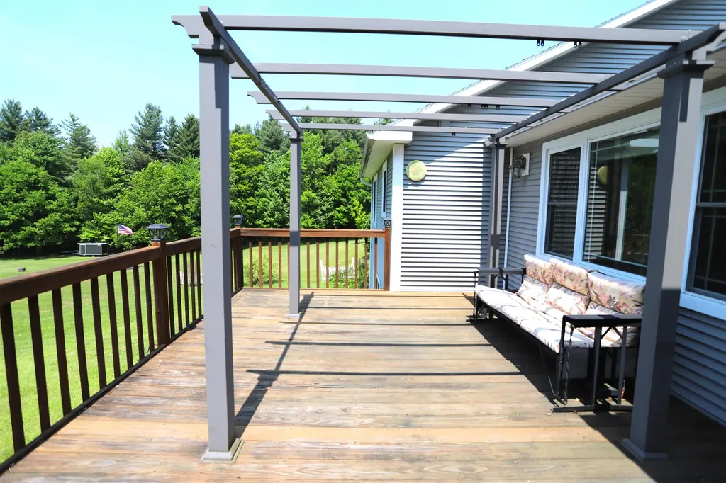 33 Crab Apple Lane Derby VT 05829