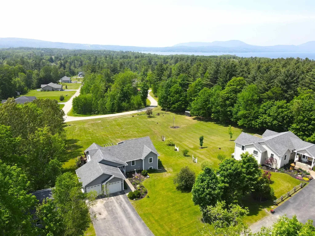 33 Crab Apple Lane Derby VT 05829