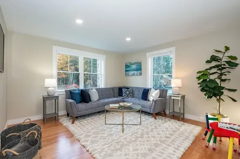 177 Washington Street Rochester NH 03839