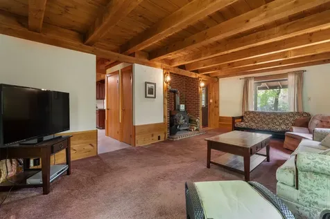 16 Mckinnon Road Washington NH 03280