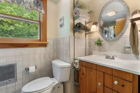 16 Mckinnon Road Washington NH 03280