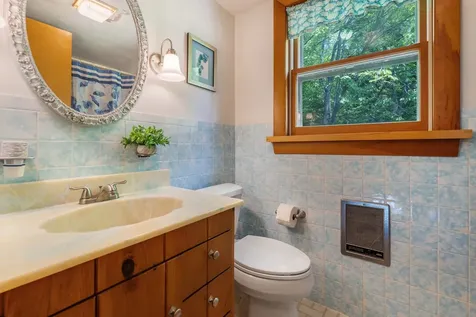 16 Mckinnon Road Washington NH 03280