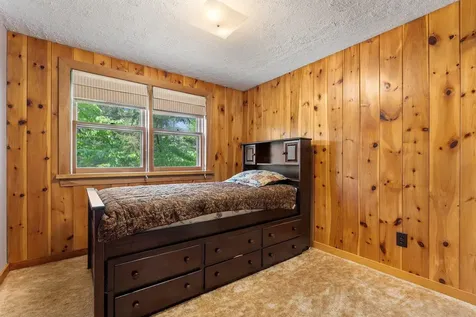 16 Mckinnon Road Washington NH 03280