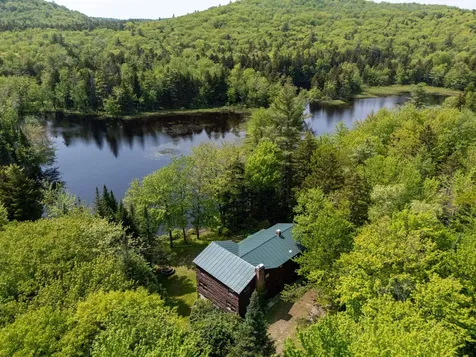 16 Mckinnon Road Washington NH 03280