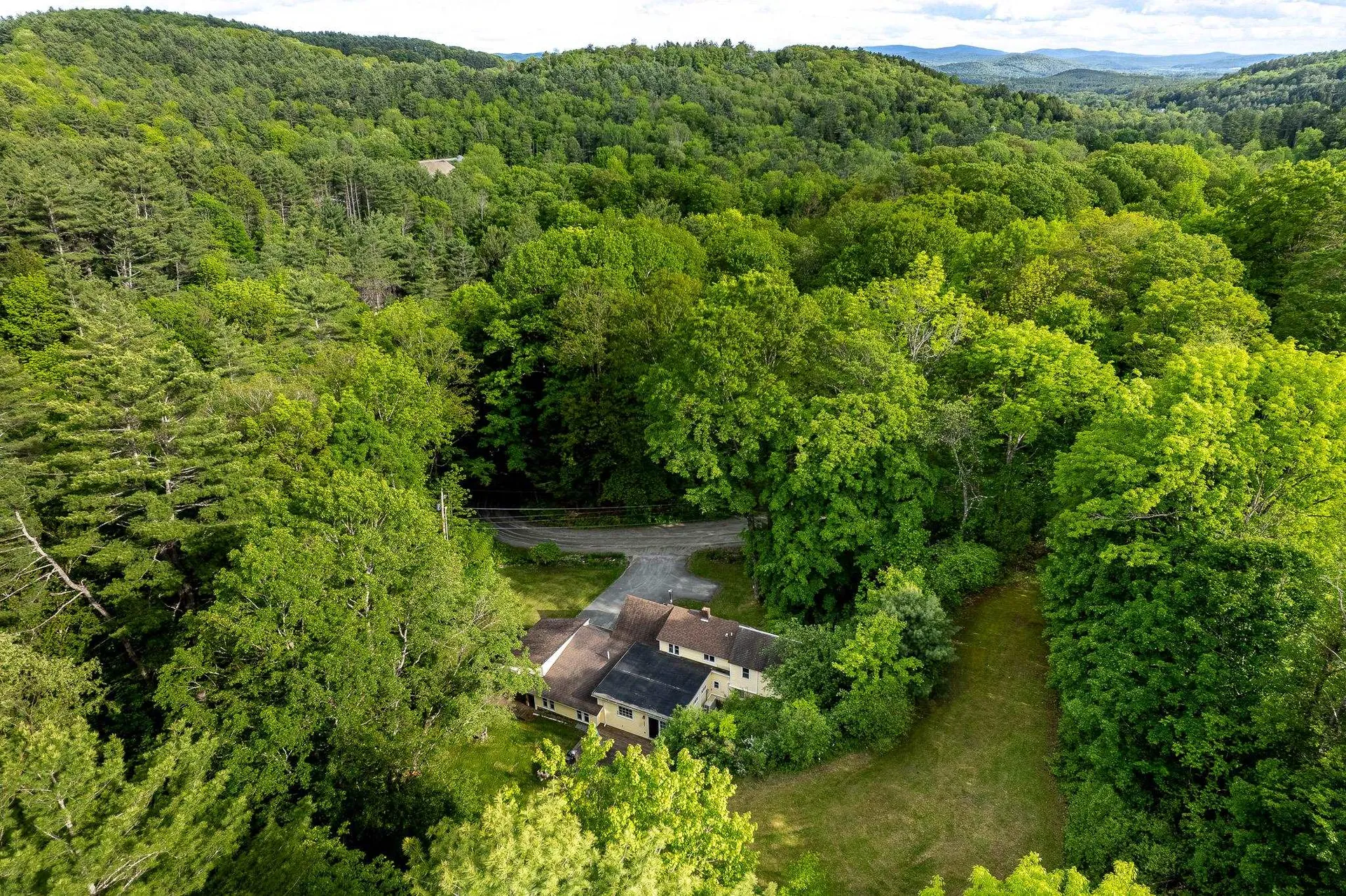 18 Tilden Hill Road Norwich VT 05055