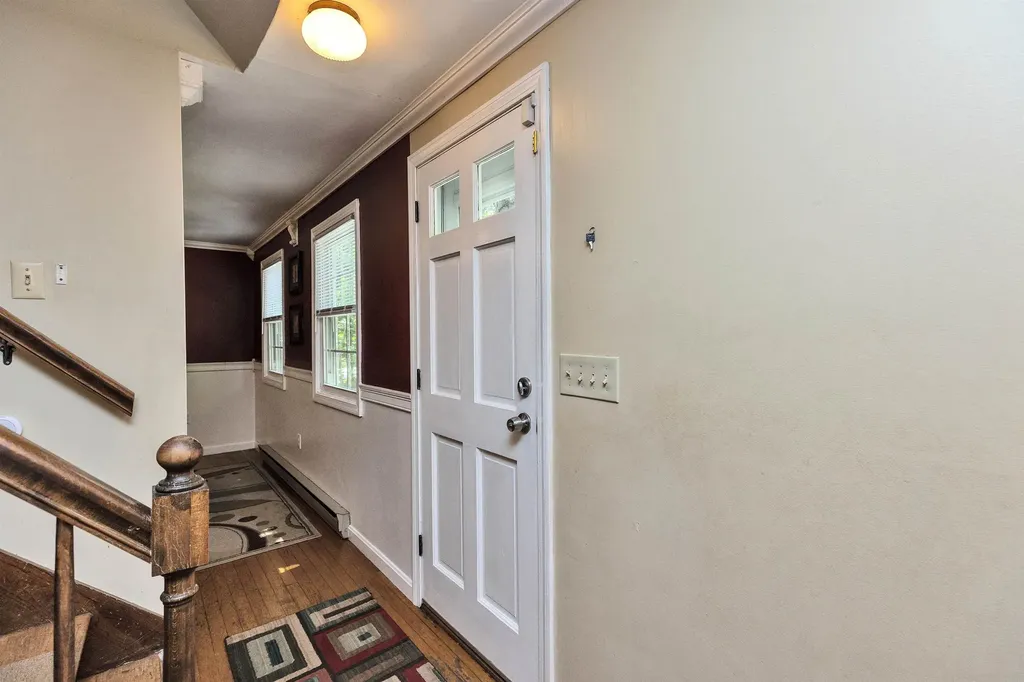 11 Mayflower Drive Merrimack NH 03054