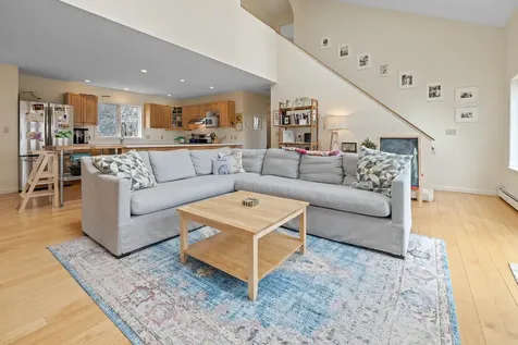 25 Bradford Lane Enfield NH 03748