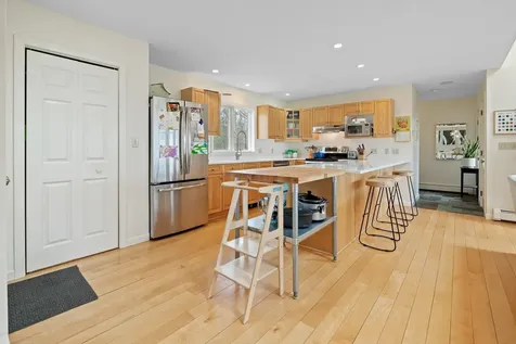 25 Bradford Lane Enfield NH 03748