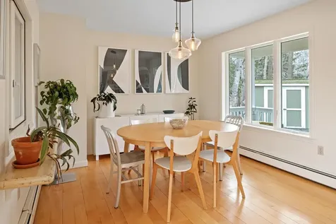 25 Bradford Lane Enfield NH 03748