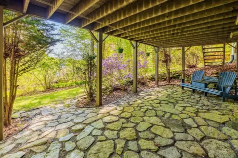 25 Bradford Lane Enfield NH 03748