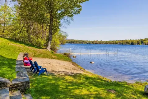 25 Bradford Lane Enfield NH 03748