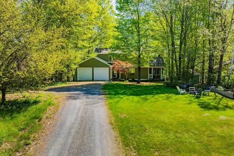 25 Bradford Lane Enfield NH 03748