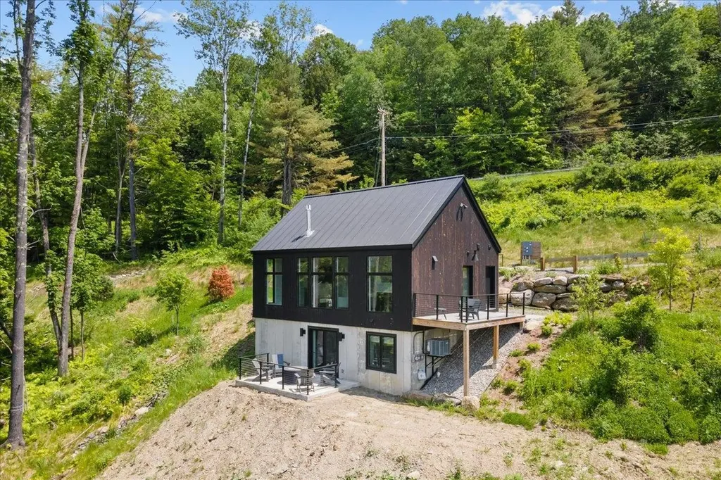 55 Eloise Lane Stowe VT 05672