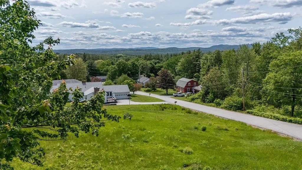 41 Woodwells Garrison Tract 2 Road Hopkinton NH 03229