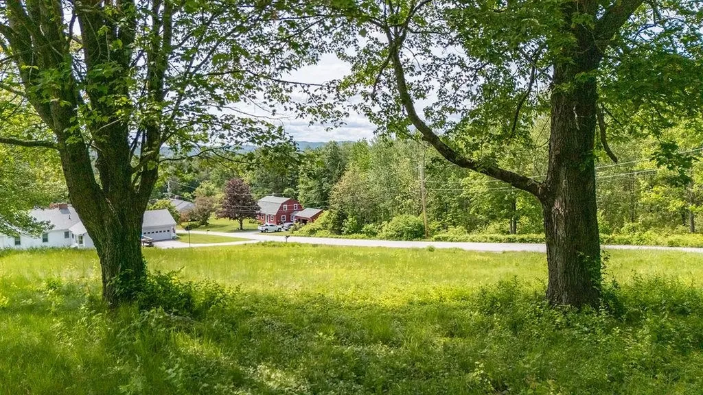 41 Woodwells Garrison Tract 2 Road Hopkinton NH 03229