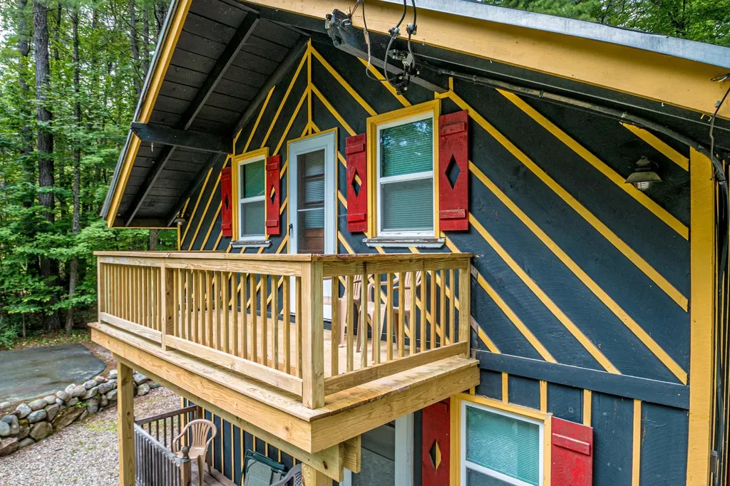 101 Chipmunk Lane Tamworth NH 03817