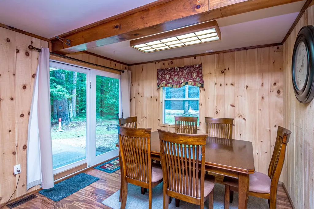 101 Chipmunk Lane Tamworth NH 03817