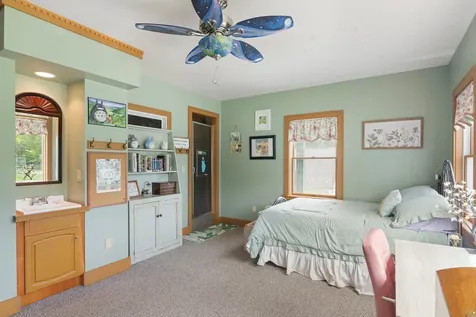 628 South Main Street Brattleboro VT 05301