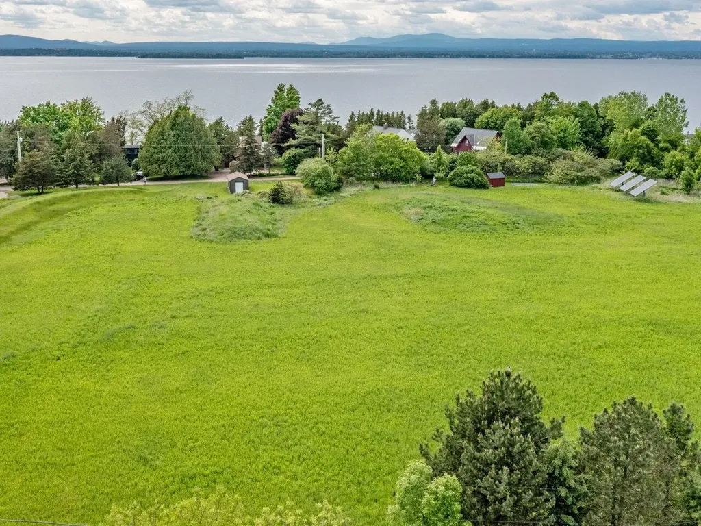 559 West Shore Road South Hero VT 05486