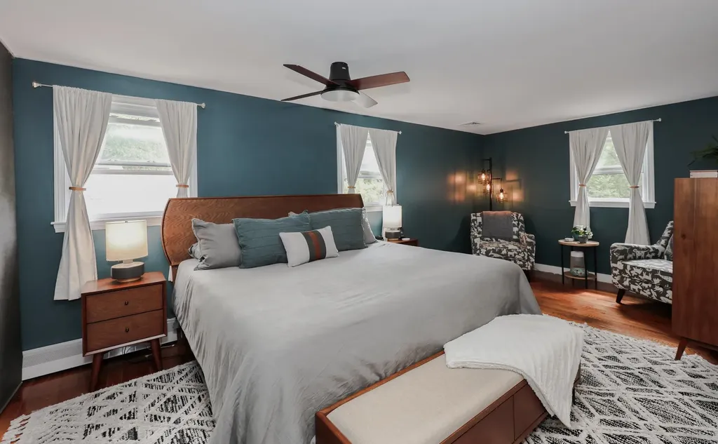 10 Glendale Circle Plaistow NH 03865