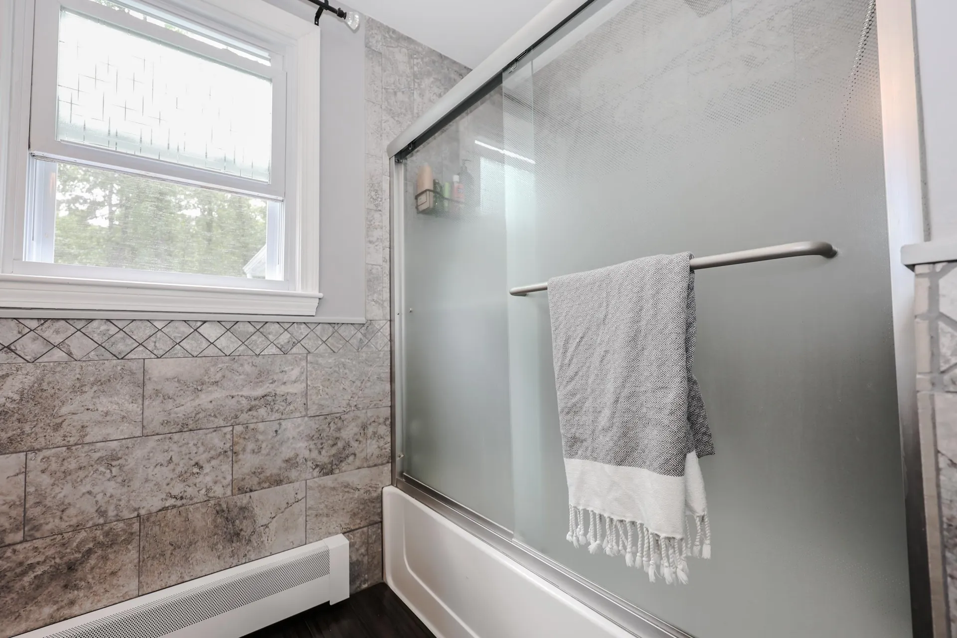 10 Glendale Circle Plaistow NH 03865