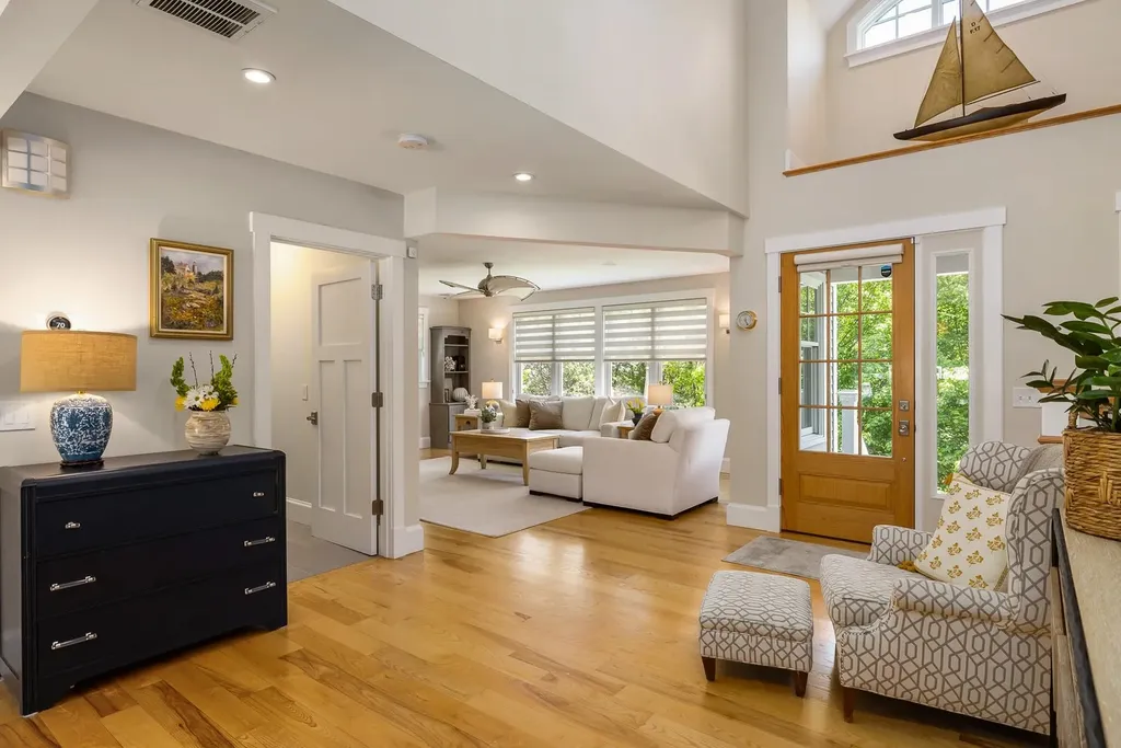 34 Appledore Avenue Rye NH 03870