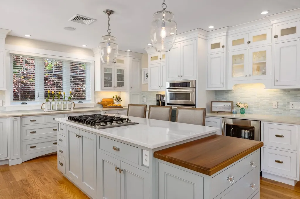 34 Appledore Avenue Rye NH 03870