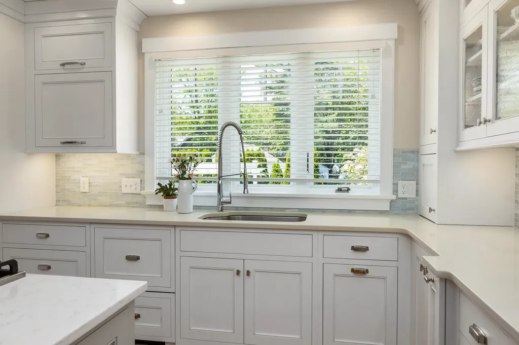 34 Appledore Avenue Rye NH 03870