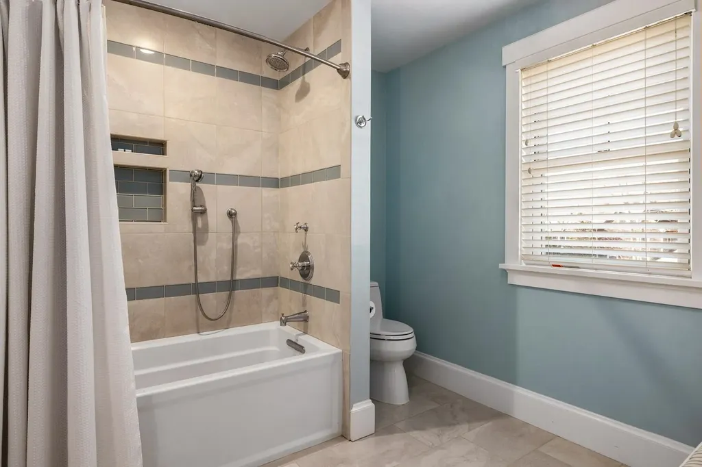 34 Appledore Avenue Rye NH 03870