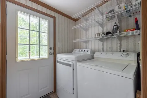 6 Marilyn Drive Concord NH 03303