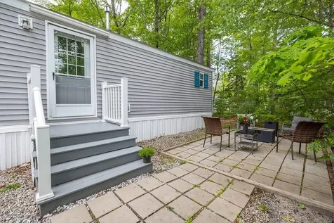 6 Marilyn Drive Concord NH 03303