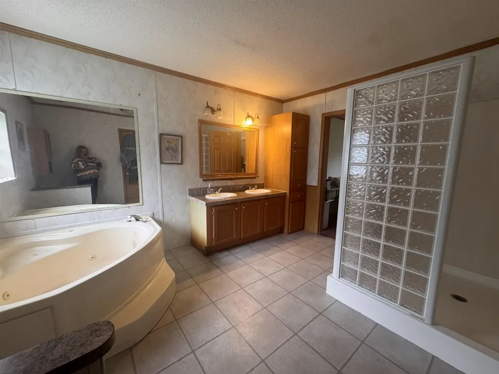 182 Frank's Way Middlesex VT 05602