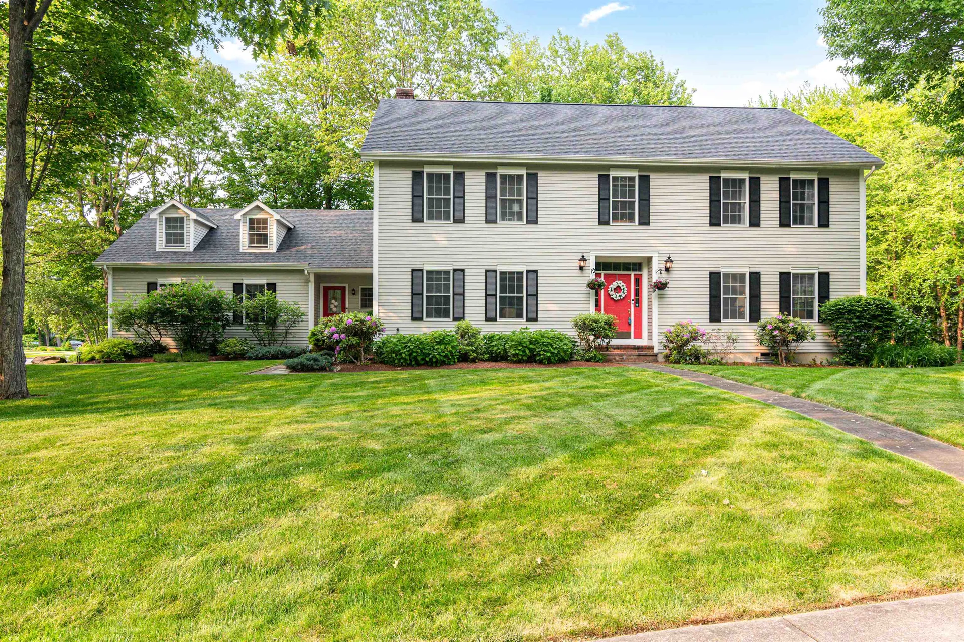 24 Lida Drive Essex VT 05452