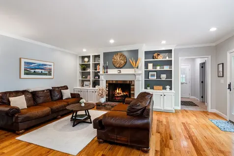 24 Lida Drive Essex VT 05452