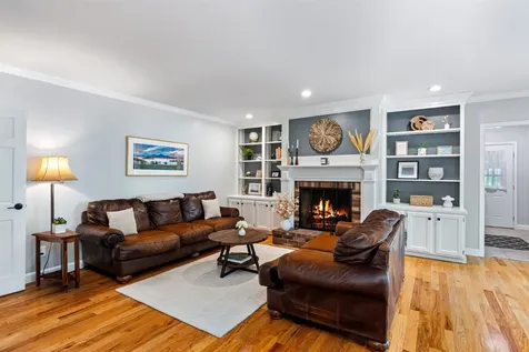 24 Lida Drive Essex VT 05452