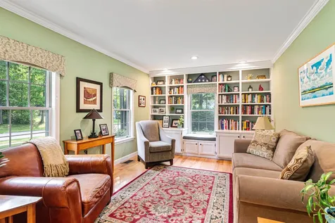 24 Lida Drive Essex VT 05452