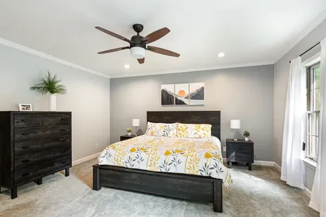 24 Lida Drive Essex VT 05452