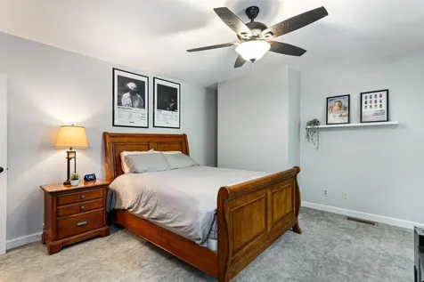 24 Lida Drive Essex VT 05452