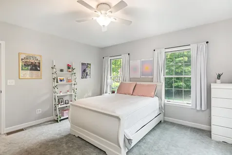 24 Lida Drive Essex VT 05452