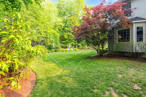 24 Lida Drive Essex VT 05452